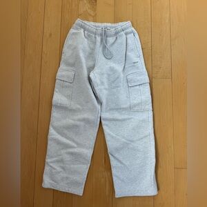 Aritzia Cargo Sweatpants